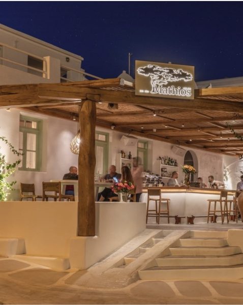 Mathios Taverna on Mykonos 
