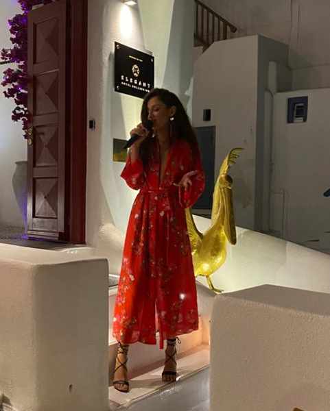 Singer Sarah Harrar at 54 Cocktail Lounge on Mykonos